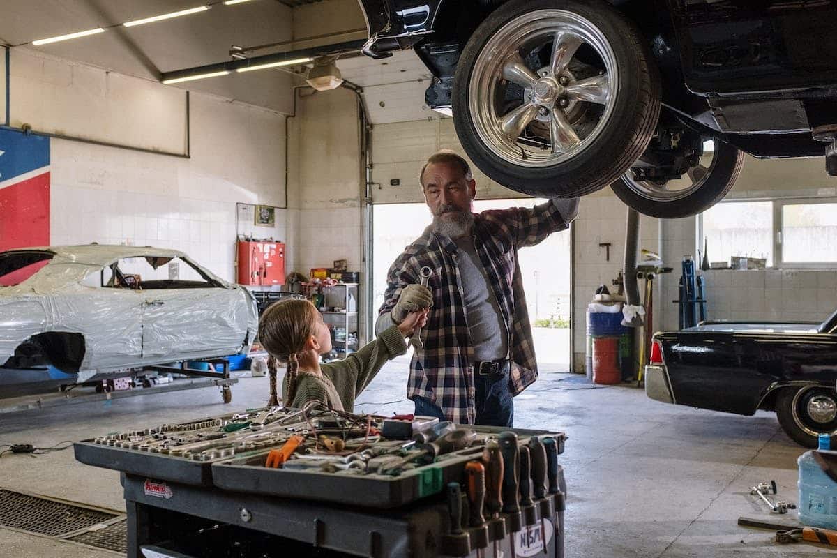 Combien de temps maximum un garagiste peut-il conserver votre voiture pour des réparations ?